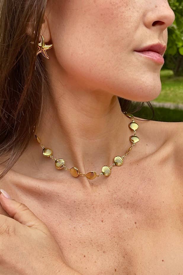 Collier coquillages dorés en acier inoxydable NOÉMIE