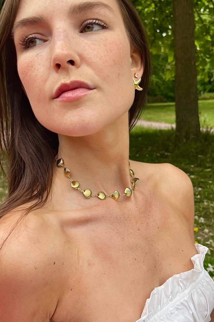 Collier coquillages dorés en acier inoxydable NOÉMIE