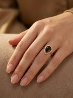 Bague goutte facettée entourée de strass en acier inoxydable JULIE