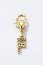 Charm alphabet scintillant en acier inoxydable