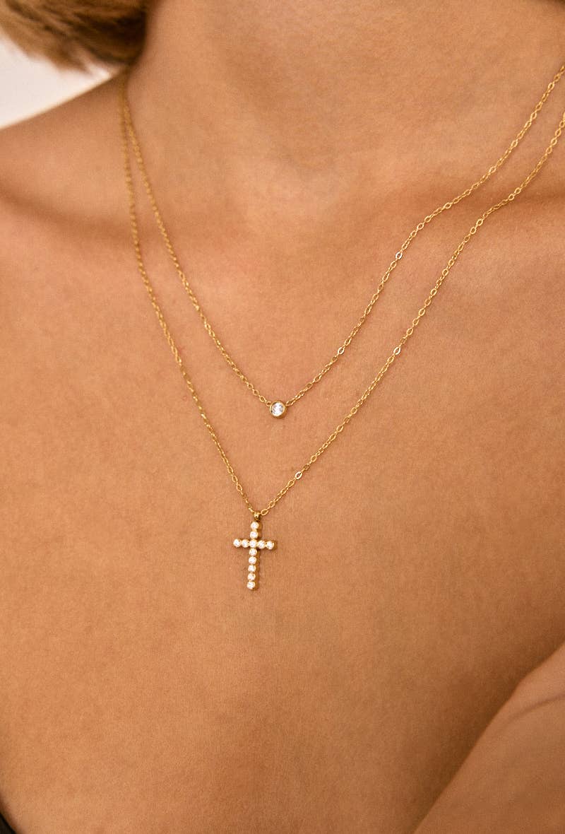 Collier double chaîne croix facettée en acier inoxydable LÉA